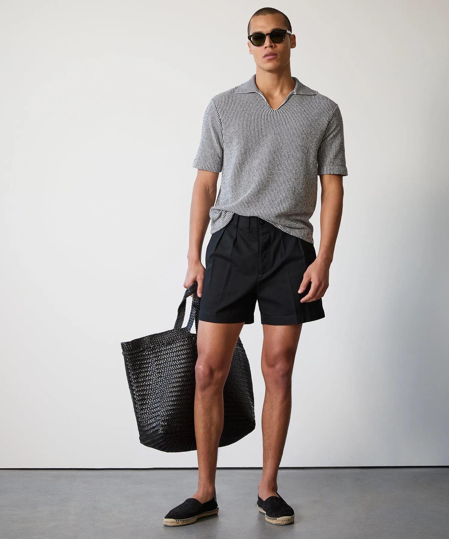 5" Officer Short in Black
