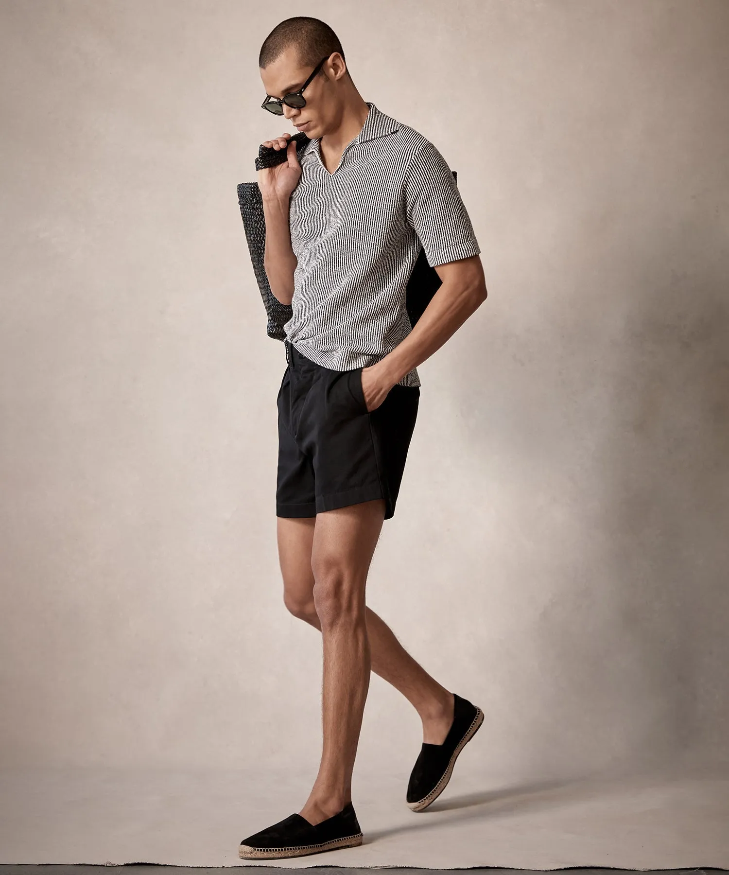 5" Officer Short in Black