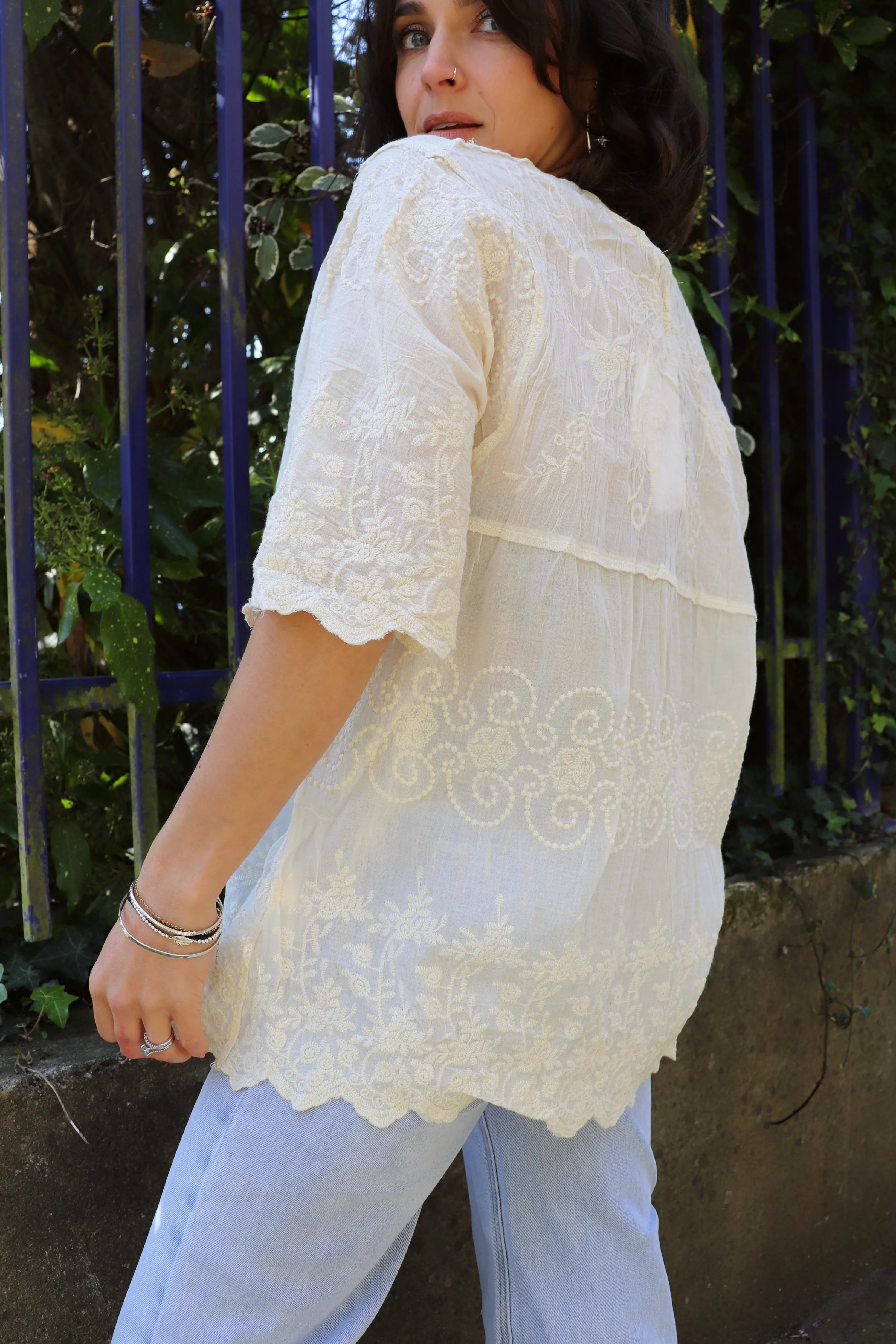 Embroidered cotton shirt