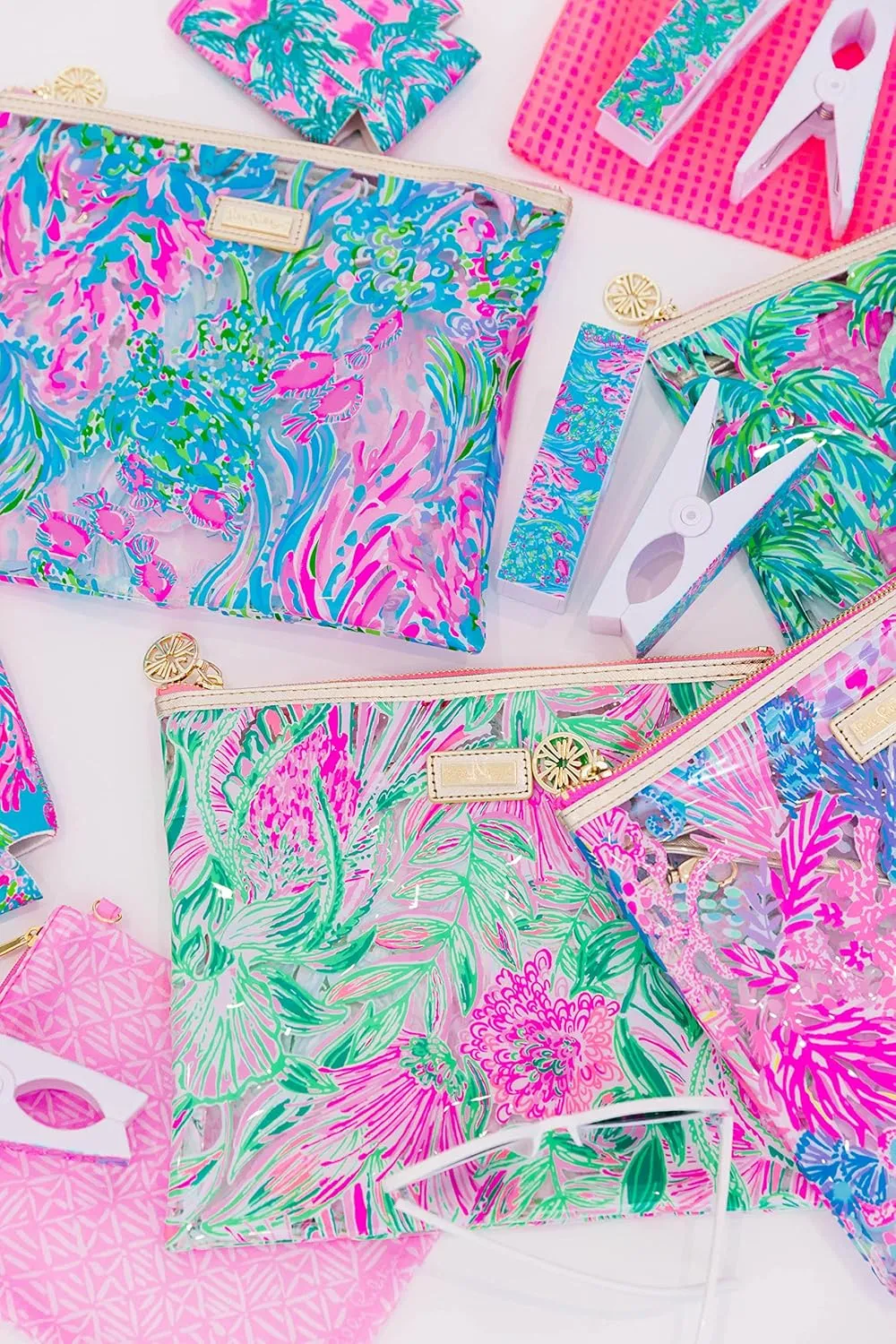 Lilly Pulitzer Water Resistant Vinyl Beach Day Pouch, Zipper Bag Includes Drink Hugger, Small Pouch, and Towel Clips