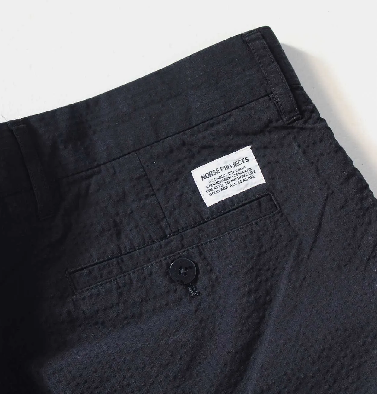 Norse Projects Aros Seersucker Shorts in Dark Navy